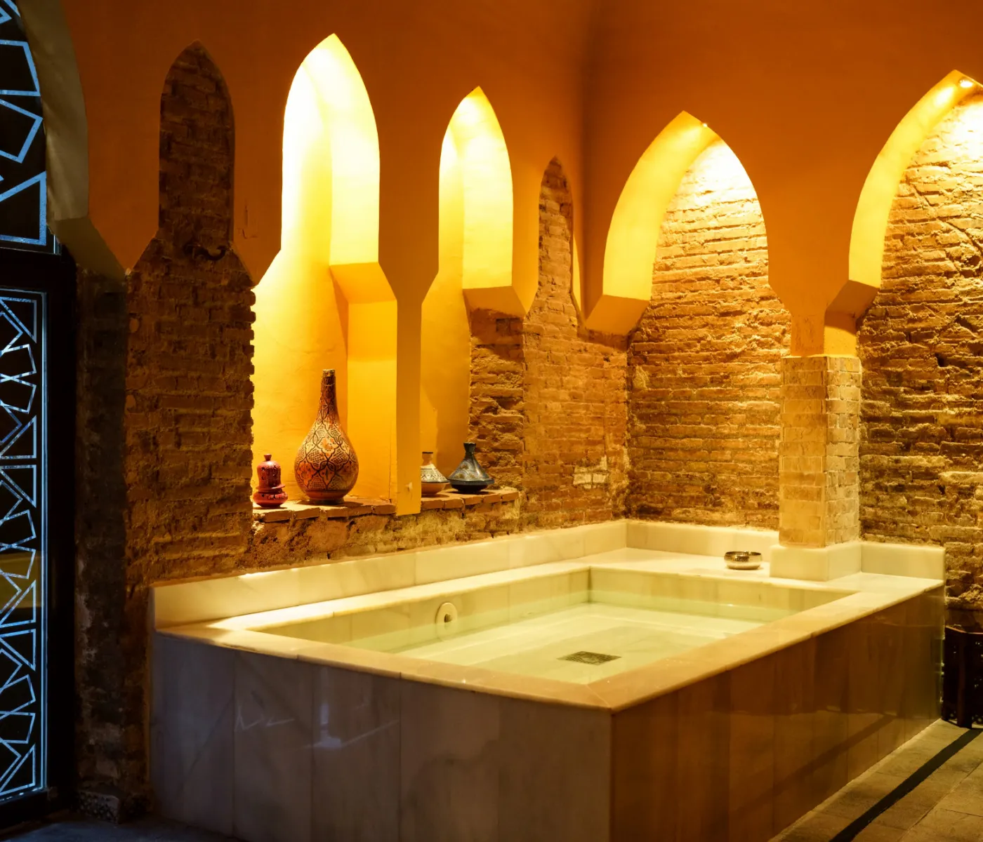 traditional Moroccon hammam experience in Marrakech